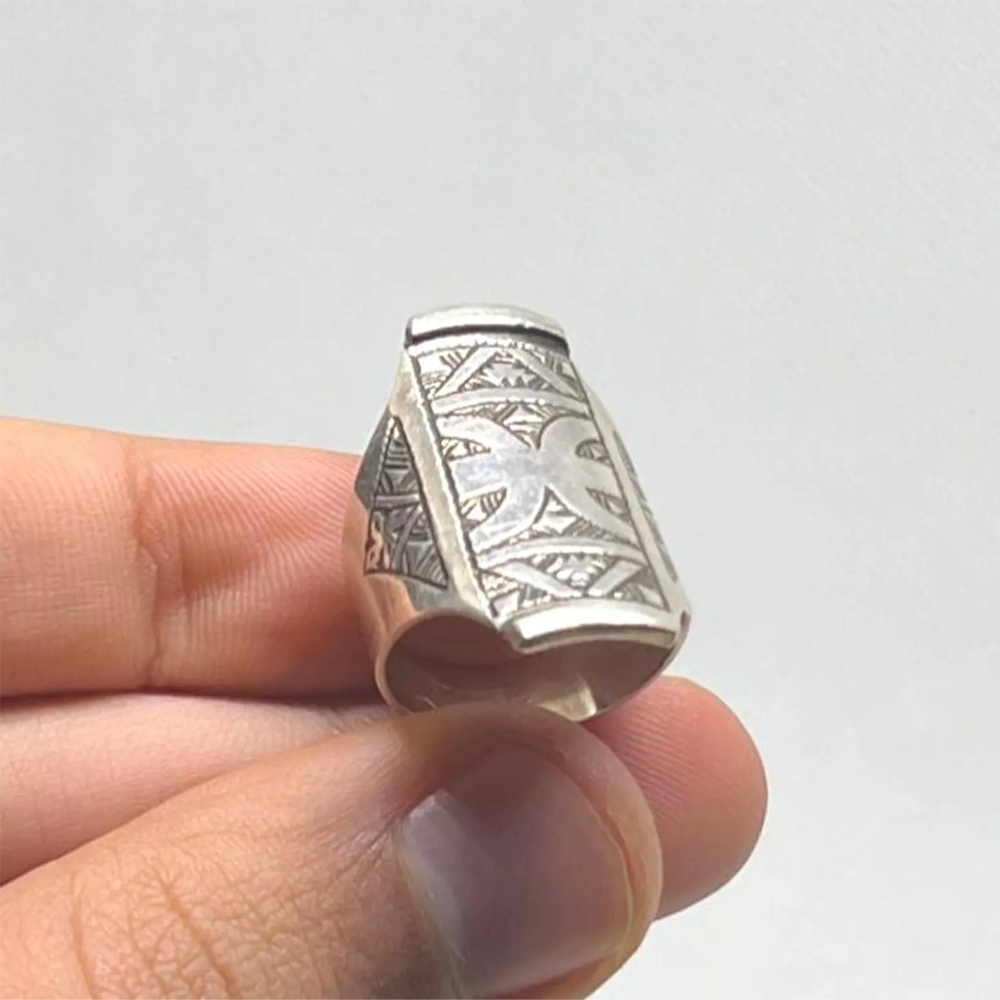 handmade-sterling-silver-berber-ring-tribal-yaz-symbol-6 handmade-berber-yaz-silver-ring-tuareg-tribal-yaz-ring