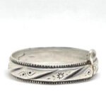 antique-moroccan-berber-silver-cuff-1940s