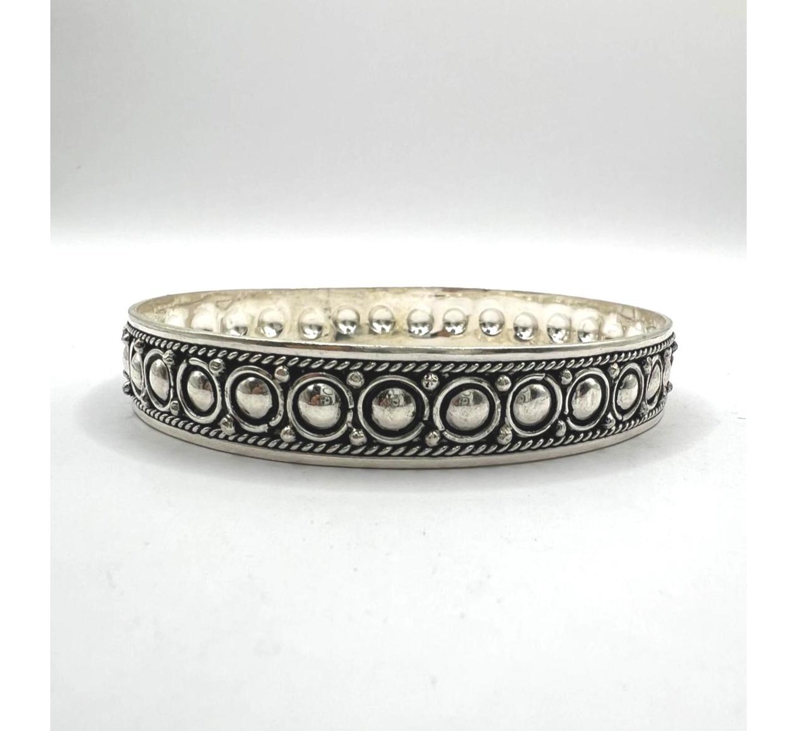 Mexican Taxco Texas 925 Sterling Silver Bead Ball Twisted Rope Cuff Bracelet – Vintage Handmade Fashion Boho Ethnic Gypsy Sterling Silver Cuff Women Moroccan 925 Sterling Silver Bead Ball Twisted Rope Cuff Bracelet – Vintage Handmade Fashion Boho Ethnic Gypsy Sterling Silver Cuff Women mens