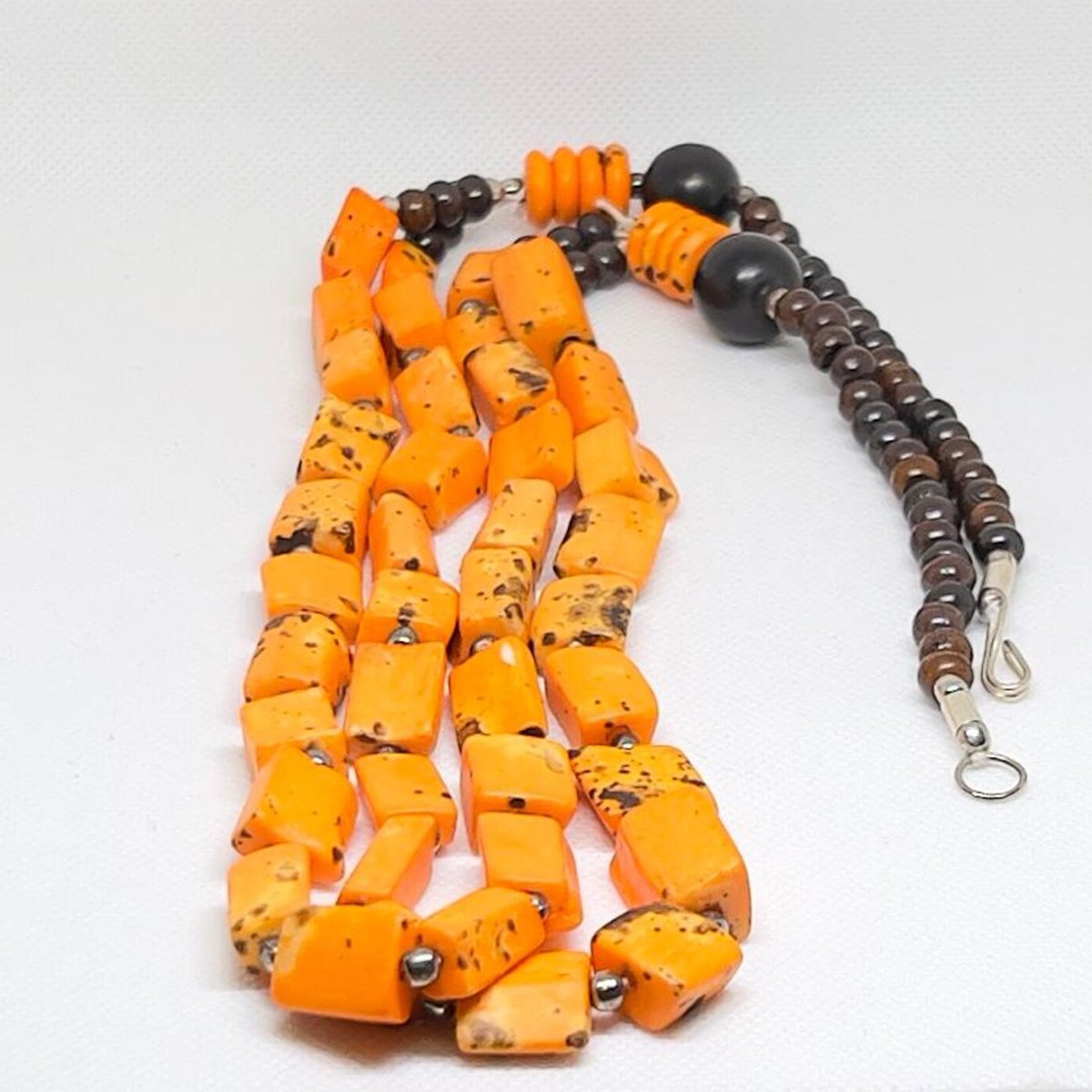 Handmade Berber Coral Necklace Antique Moroccan Tribal Ethnic Jewelry Vintage Coral Bead Necklace-3 vintage_berber_tribal_coral_jewelry