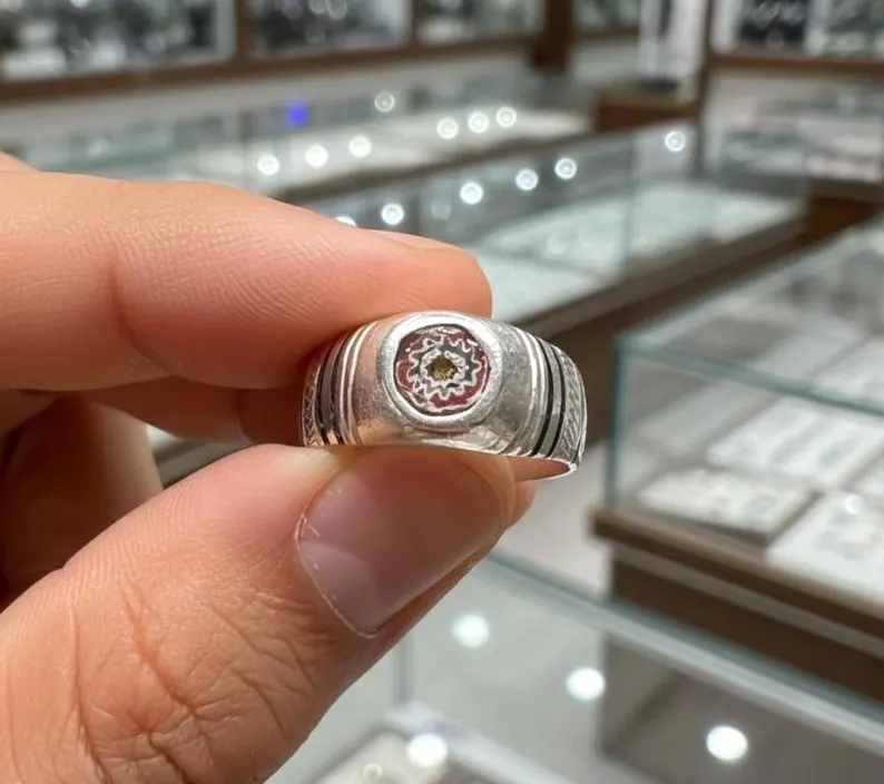 Vintage Berber Sterling Silver Ring: Tuareg Chevron Bead, Size 9 - Image 1