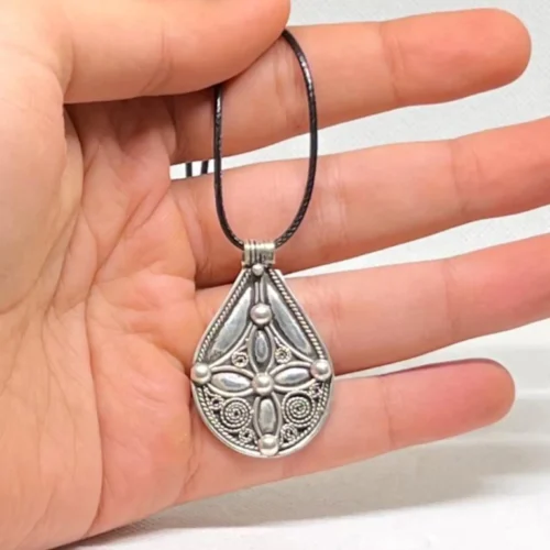 Berber Tuareg cross pendant 925 silver close-up